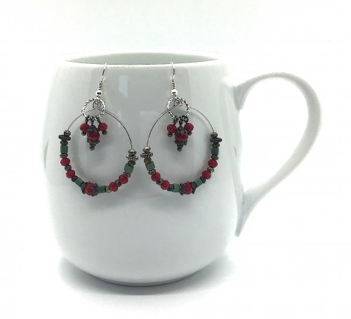 Kristal Wick's Color Inspiration - Happy Holidays - , Wire Jewelry Design, Design, holiday earrings